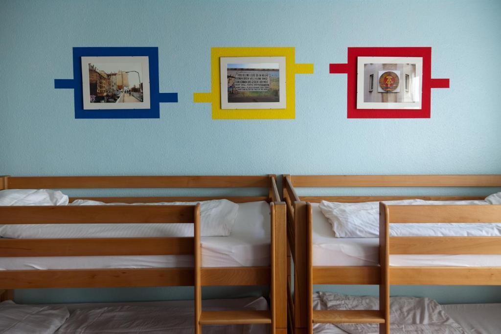 Bett im 8-Bett-Schlafsaal